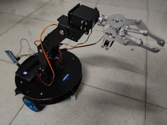 机械臂的舵机应选多少度合适_机械臂舵机控制与组装_舵机机械臂安装步骤