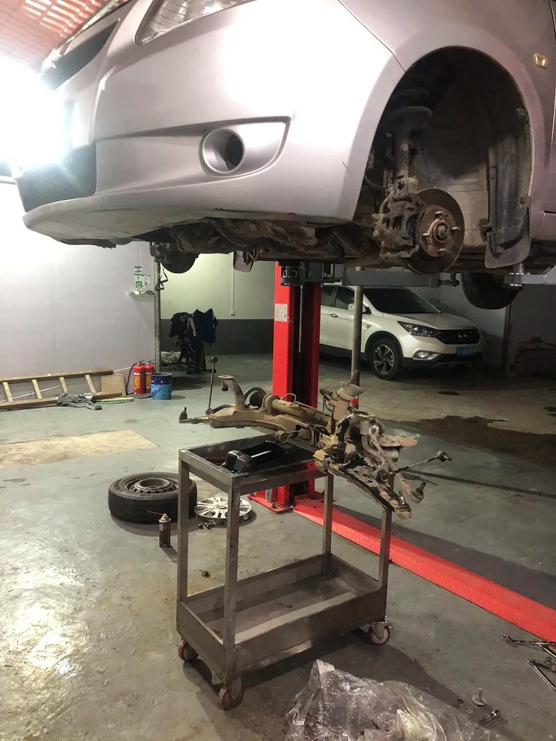 汽车方向舵机坏了会怎么样_方向盘舵机_坏样汽车方向舵机会转动吗