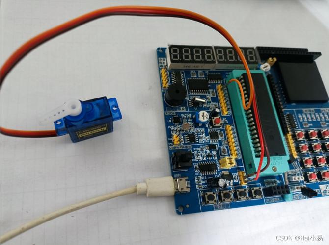 舵机与51单片机接线图 三根线连接实物步骤详解