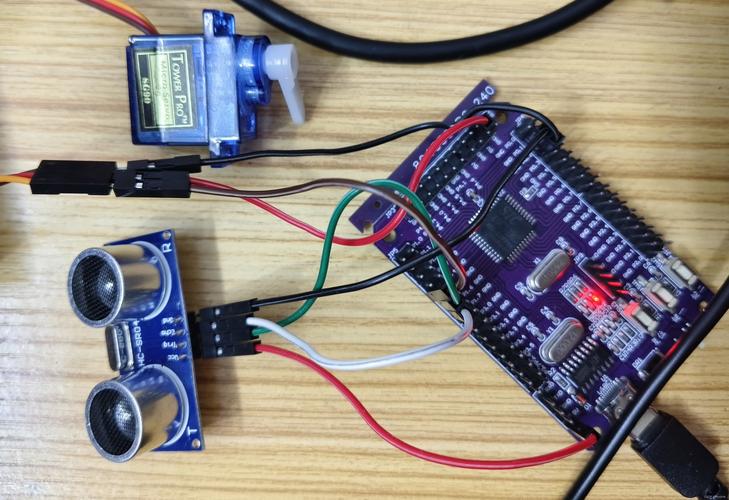 51单片机控制舵机转速方法，掌握信号节奏快慢自如