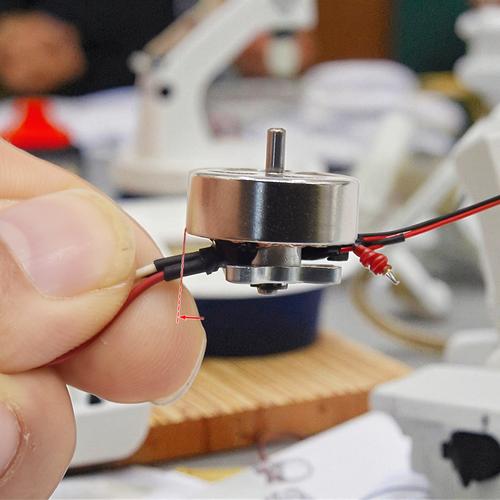 原因电机干扰英语舵机有问题吗_电机干扰信号怎么处理_电机和舵机互相干扰的原因有哪些呢英语