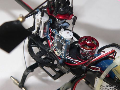 模拟舵机数字舵机_数字舵机 模拟舵机的作用_舵机模拟数字作用的原理