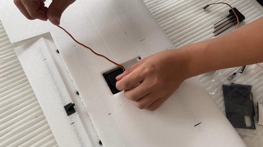 更换舵机V型密封_更换舵机_舵机怎么拆开